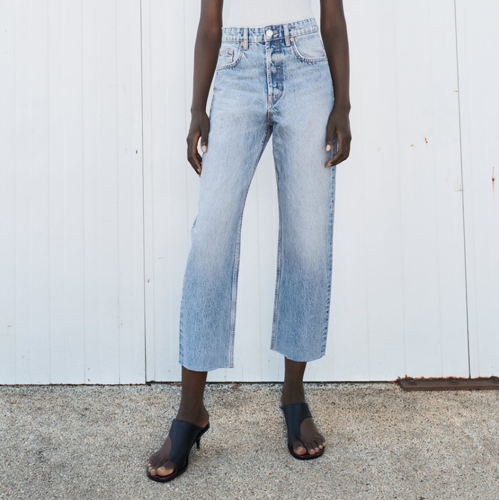 Zara Highwaist Straight Leg Size 8